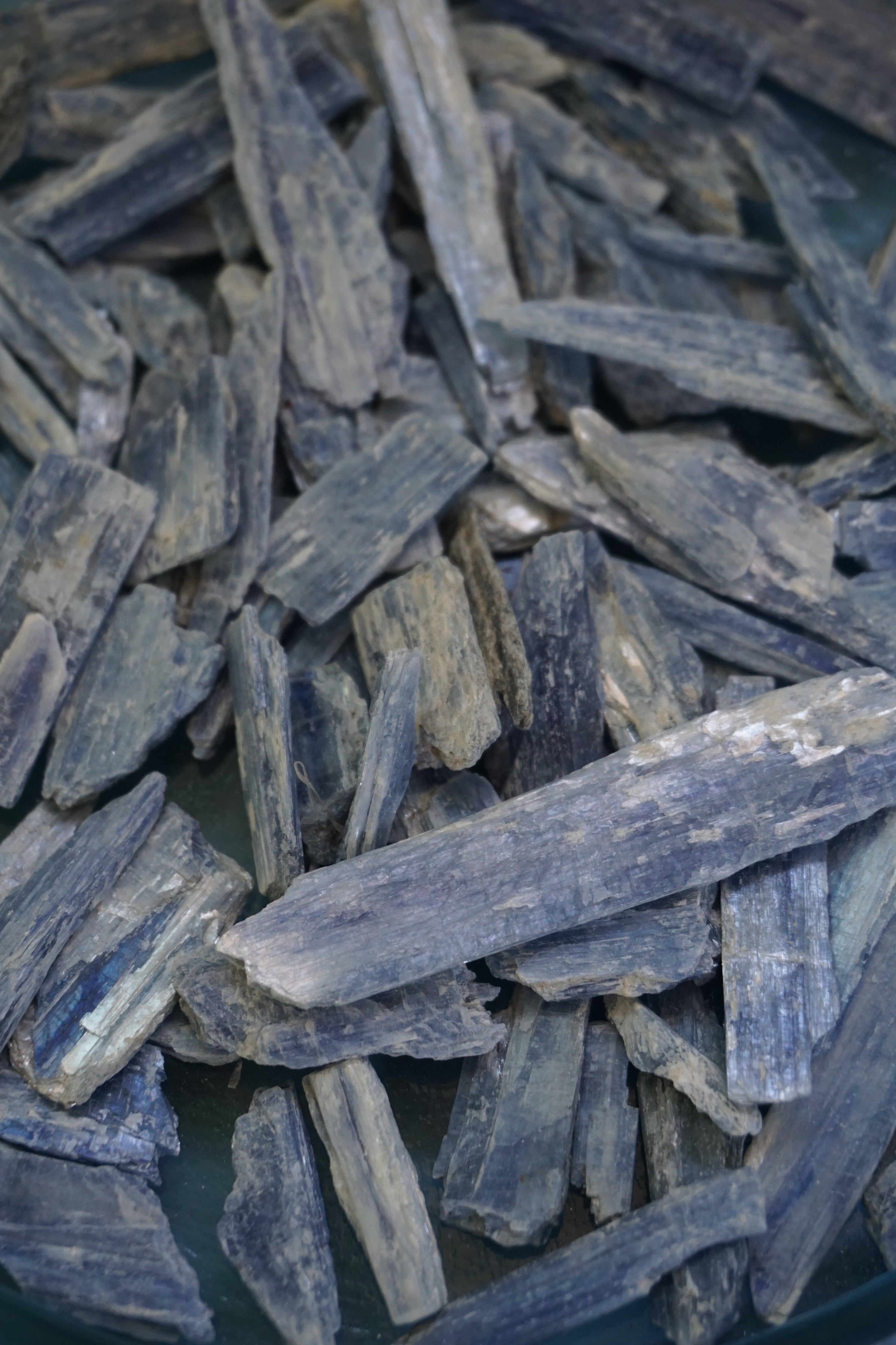 blue kyanite crystal blade raw chunk