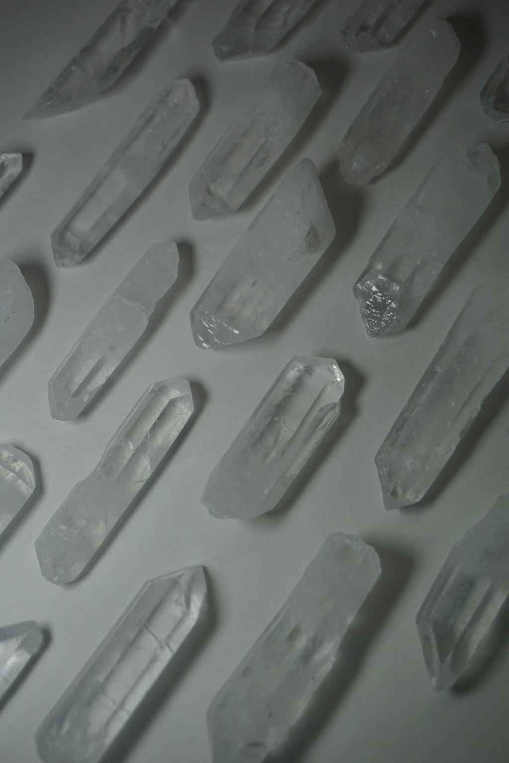 clear quartz crystal seed raw