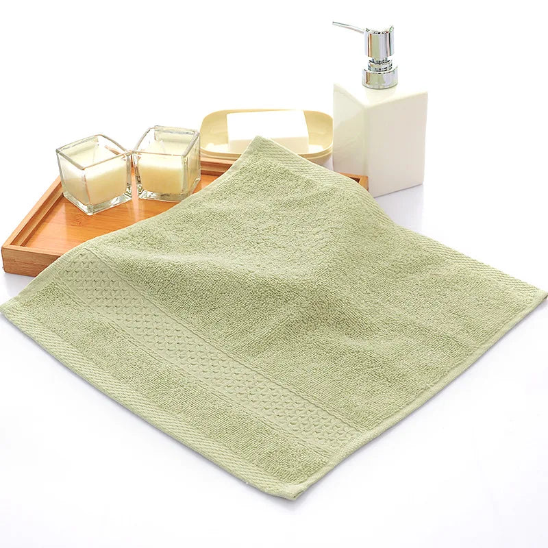 100% Cotton Face Towel 34 x 34 cm (13.4 x 13.4 in) Soft Square Washcloth for Kids & Adults Absorbent Facial Hand Towel