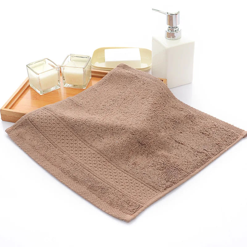 100% Cotton Face Towel 34 x 34 cm (13.4 x 13.4 in) Soft Square Washcloth for Kids & Adults Absorbent Facial Hand Towel