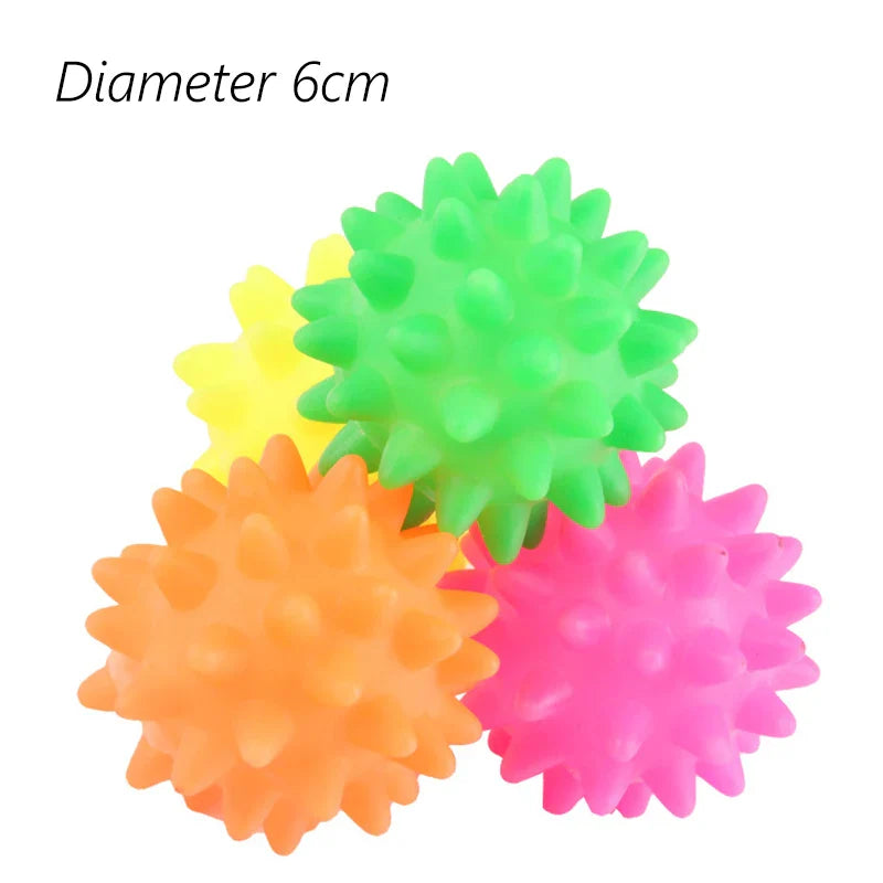 1-Pack Squeaky Dog Ball Toy 6 cm (2.36 in) Rubber Chew Toy for Small Dogs and Puppies