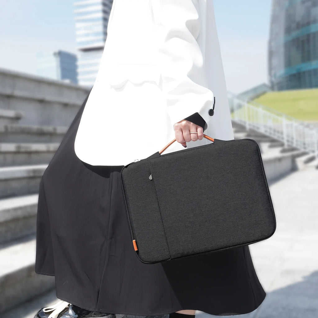 Padded Polyester Laptop Sleeve 12–16 Inch — Slim Notebook Case