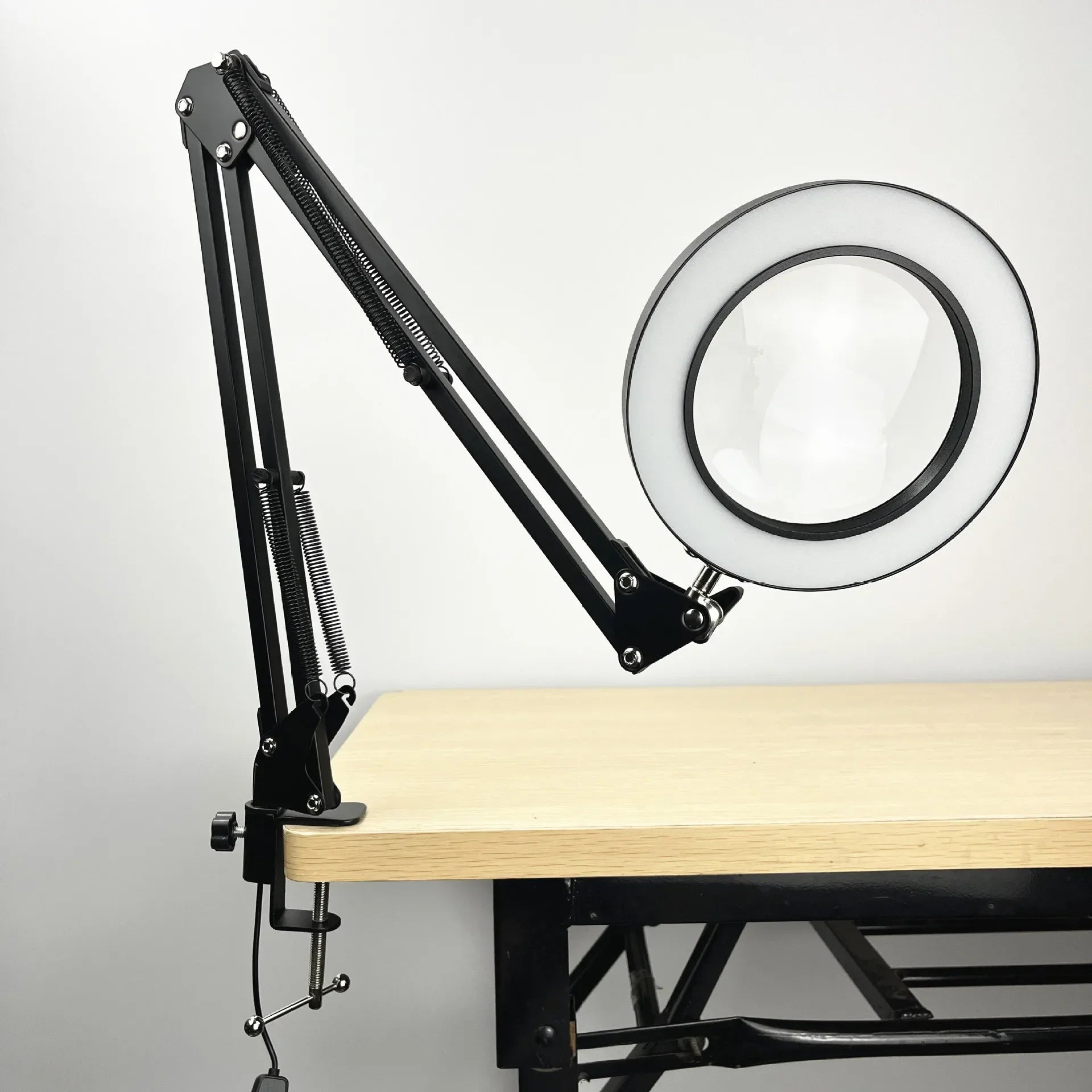 10x Clip-On LED Magnifying Lamp — Adjustable Focus Desk Magnifier for Soldering, Electronics, Watch & Phone Repair, Crafting