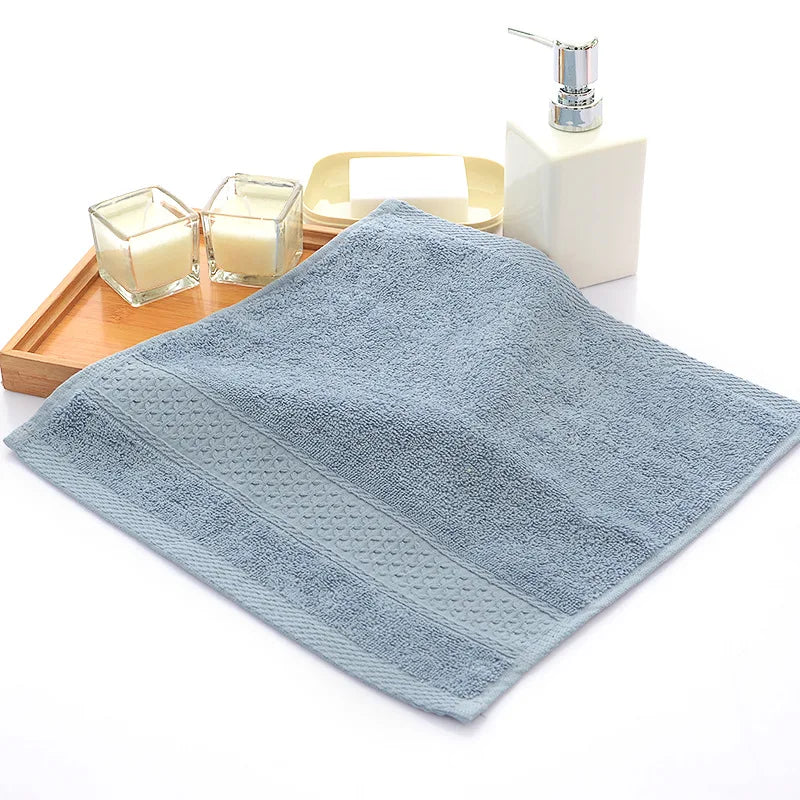 100% Cotton Face Towel 34 x 34 cm (13.4 x 13.4 in) Soft Square Washcloth for Kids & Adults Absorbent Facial Hand Towel