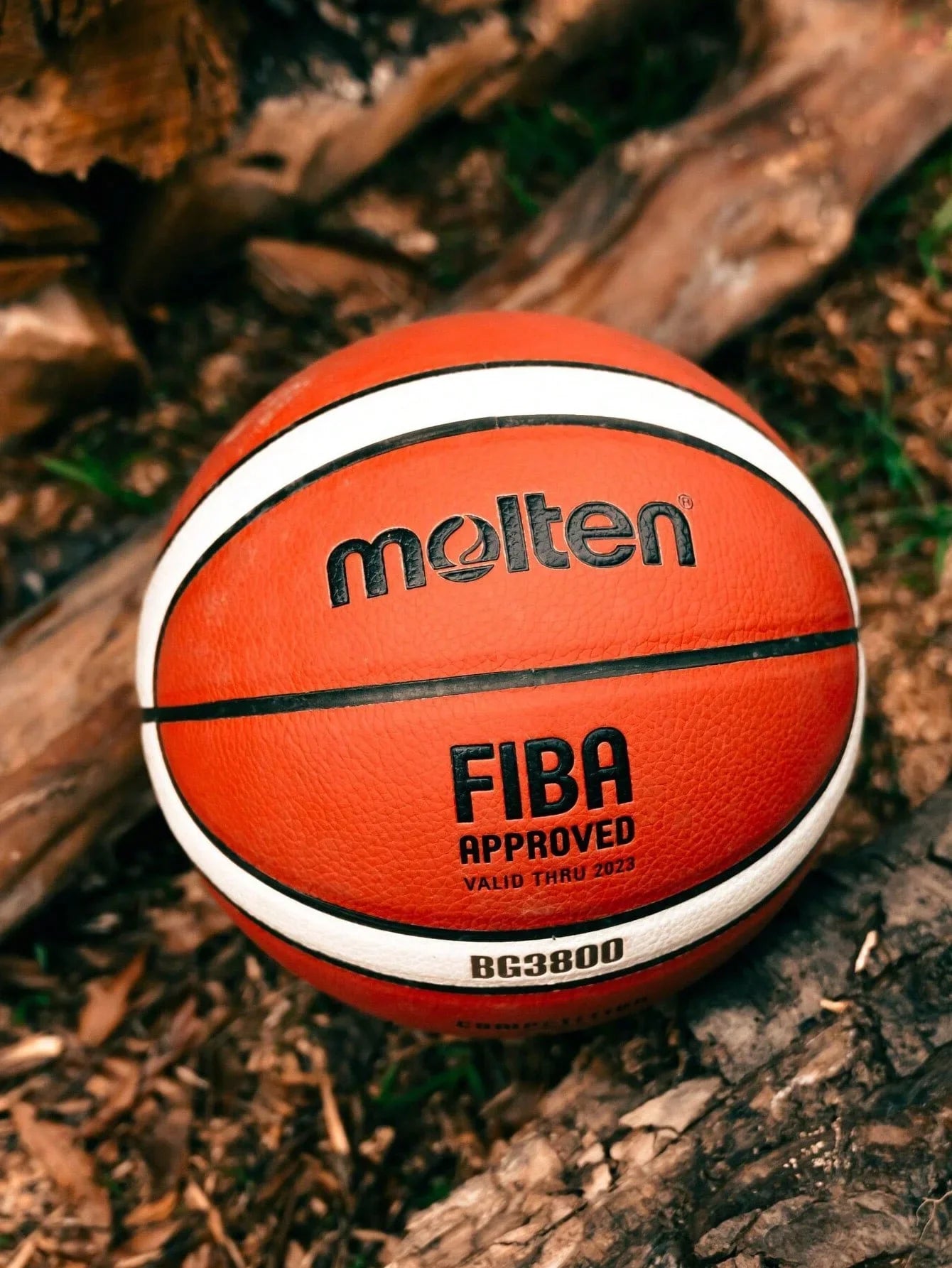 Competition PU Basketball — Training Ball for Men & Women, Size 6/7