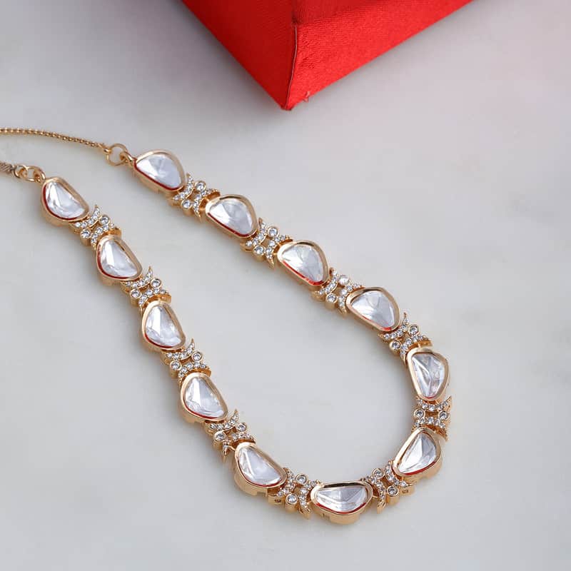 Exclusive White and Silver Kundan And Diamond Neckpiece