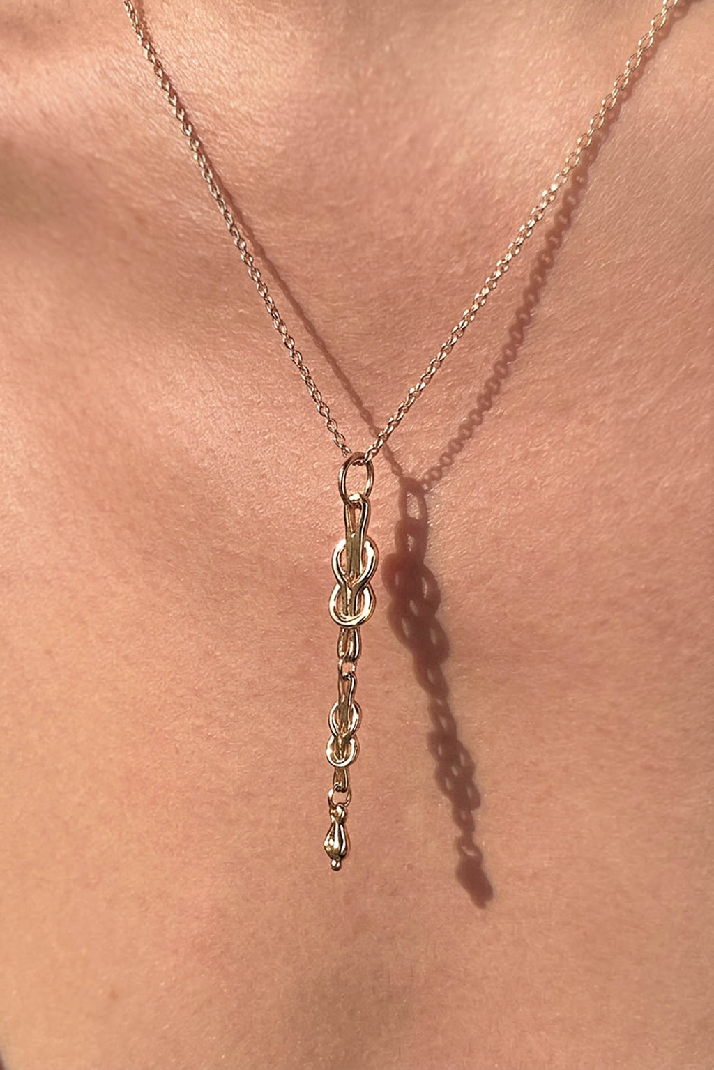 Hecate Lavalier Necklace Gold