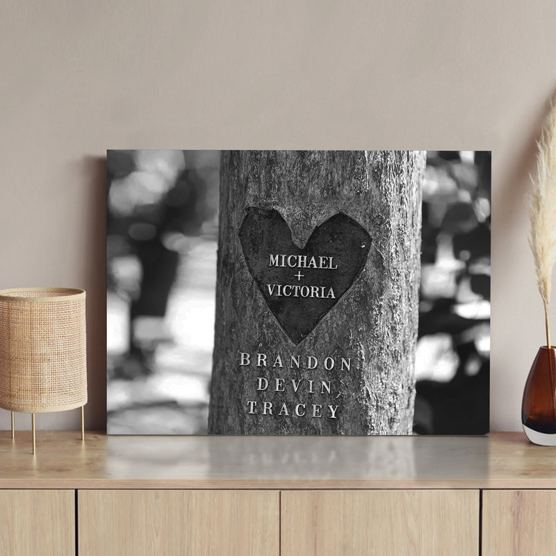 Tree Trunk Family Names Sign
